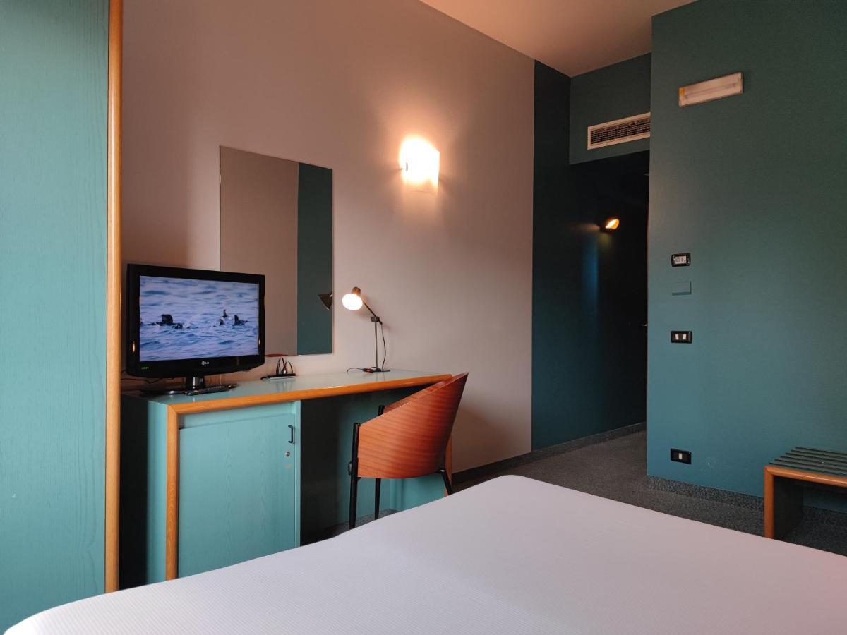 Stay Hotel Brunello Esterno foto